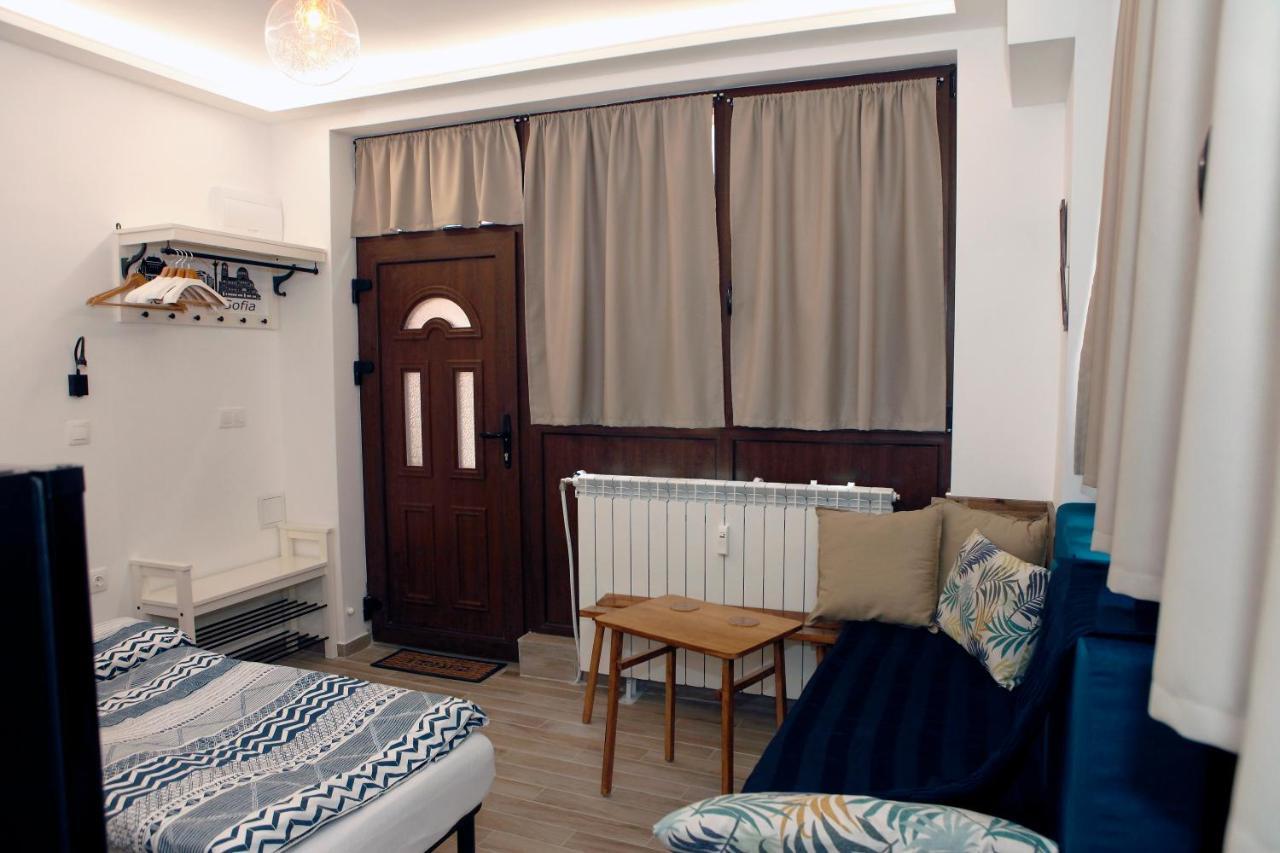 Sleep Over Sofia - Guest Rooms Екстериор снимка